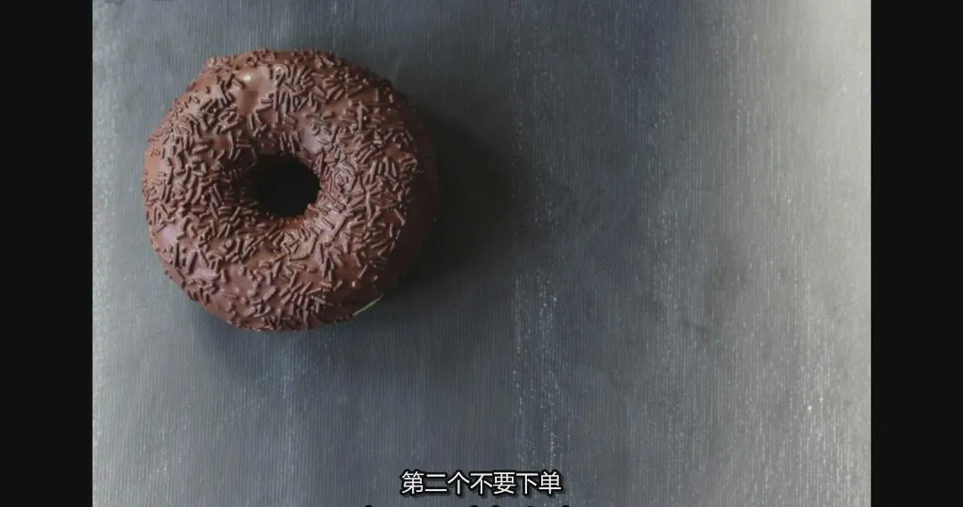 图片[5]-暗黑系和氛围感美食摄影布光造型入门工作坊教程-中英字幕