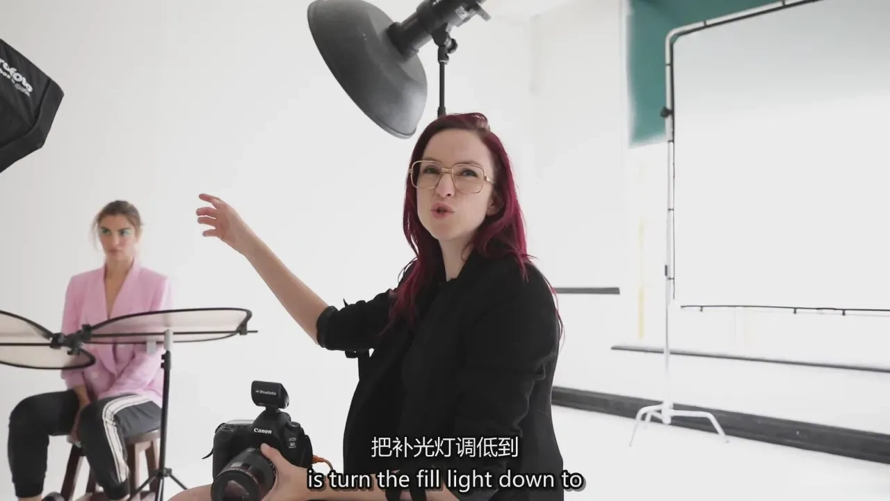 图片[11]-摄影师 Tina Eisen 杂志级时尚妆容美妆艺术人像摄影教程-中英字幕
