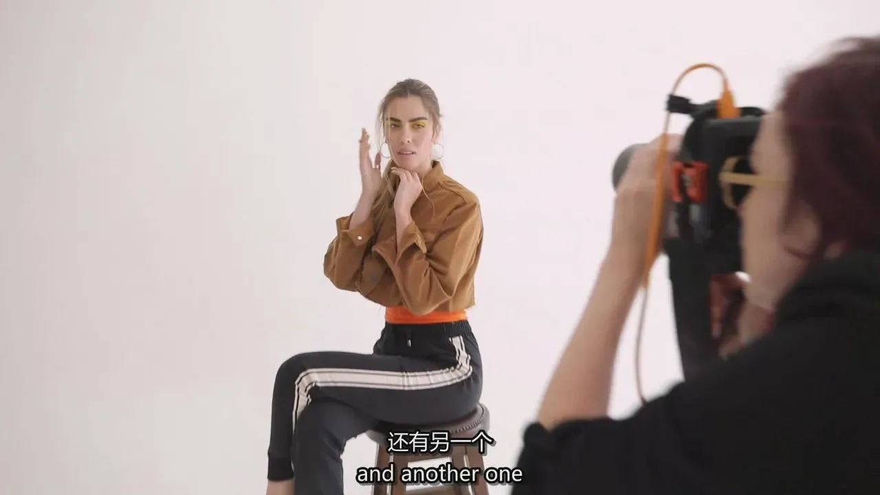 图片[15]-摄影师 Tina Eisen 杂志级时尚妆容美妆艺术人像摄影教程-中英字幕