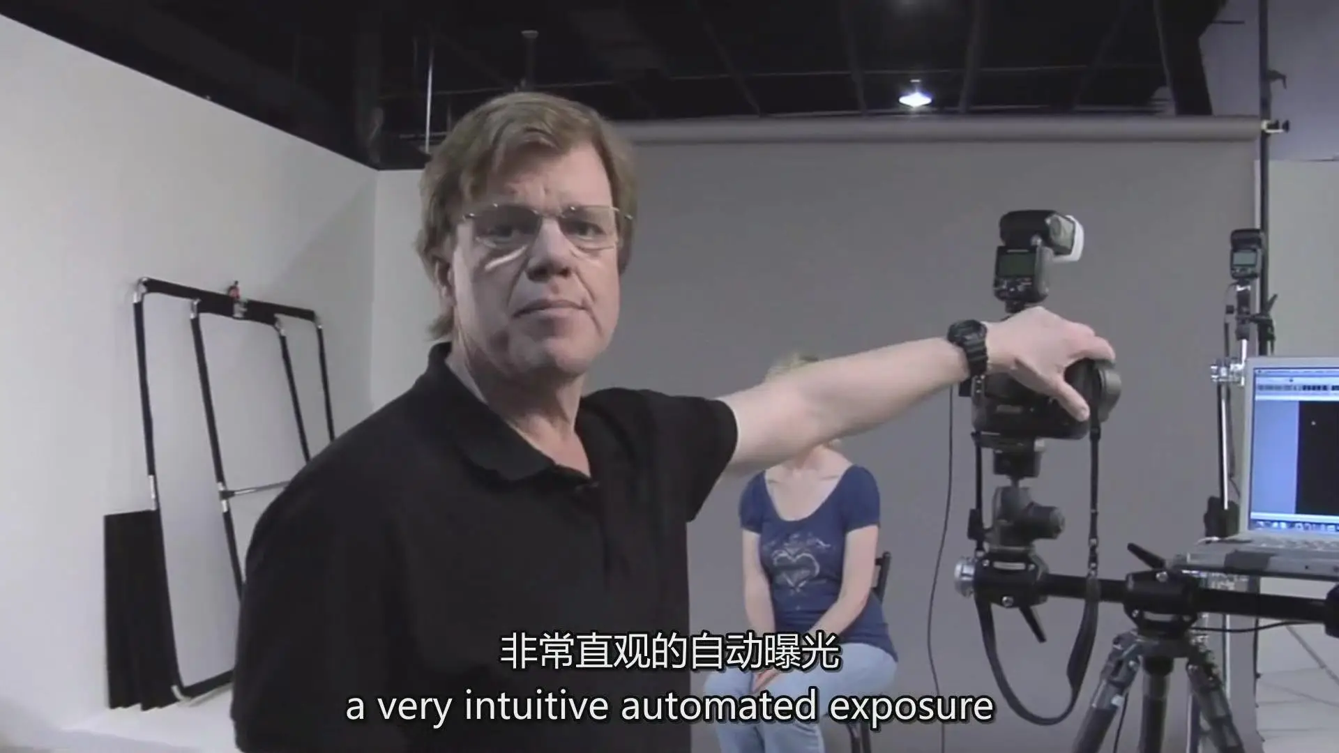 图片[2]-KelbyOne-Joe McNally使用一盏灯进行人像摄影布光教程-中英字幕