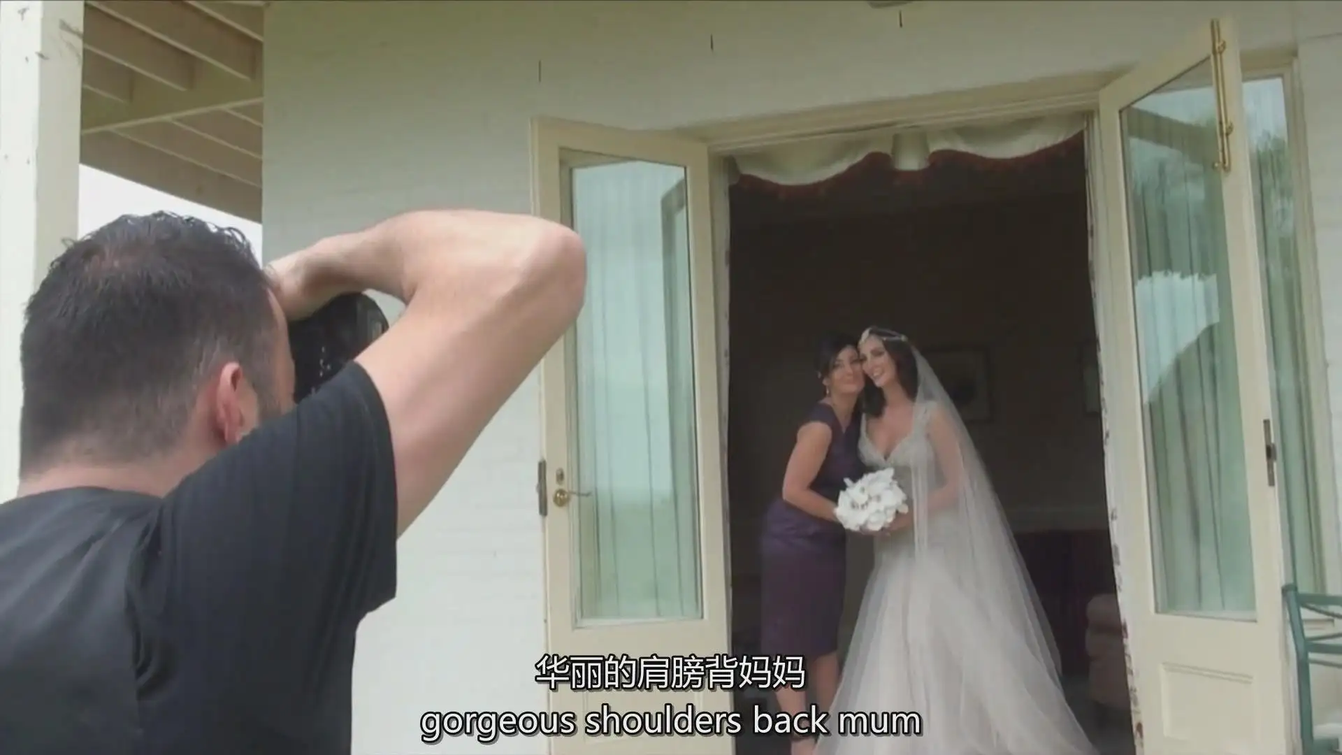图片[4]-Jerry Ghionis - Erin & Jeremy 婚礼现场跟拍教程-独家精翻中英字幕