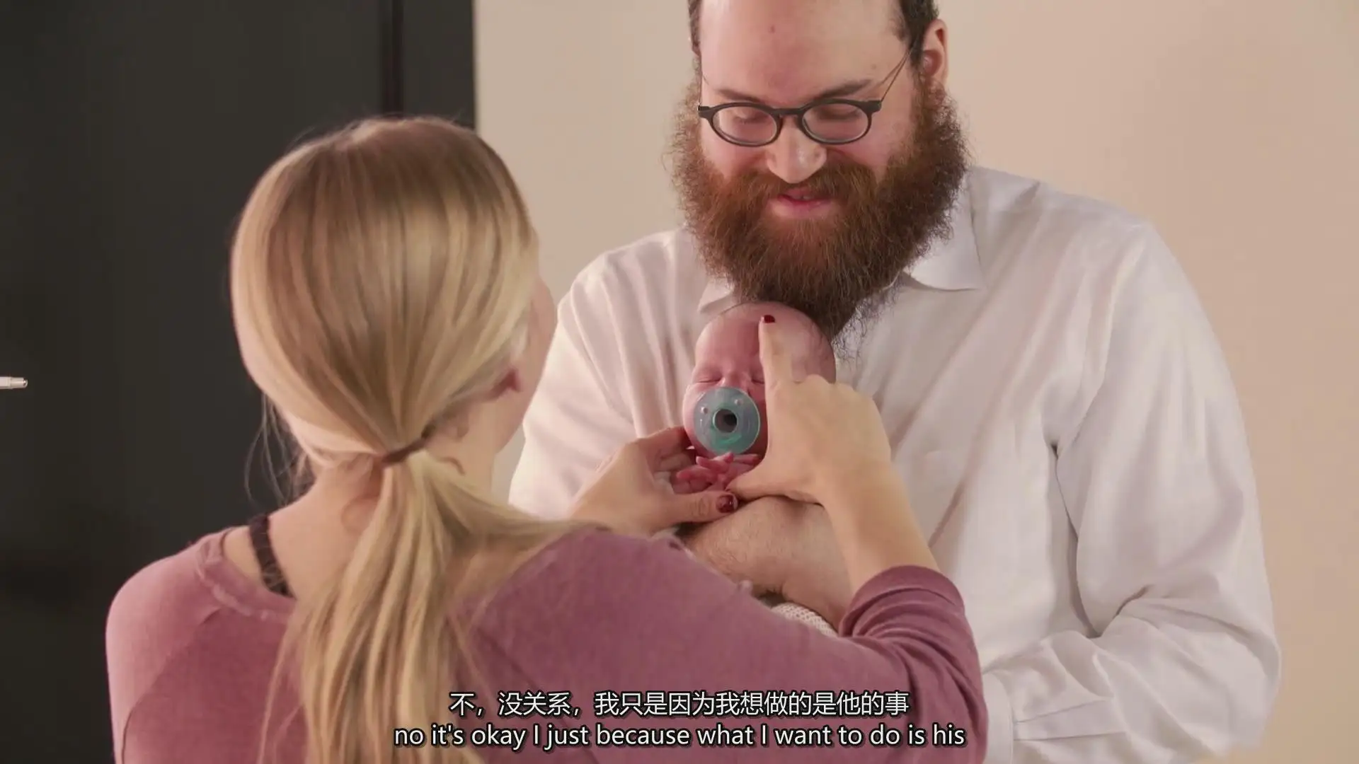 图片[4]-Meg Bitton-Niki Torres新生儿家庭人像摆姿势布光完整教程-中英字幕-美夕摄影