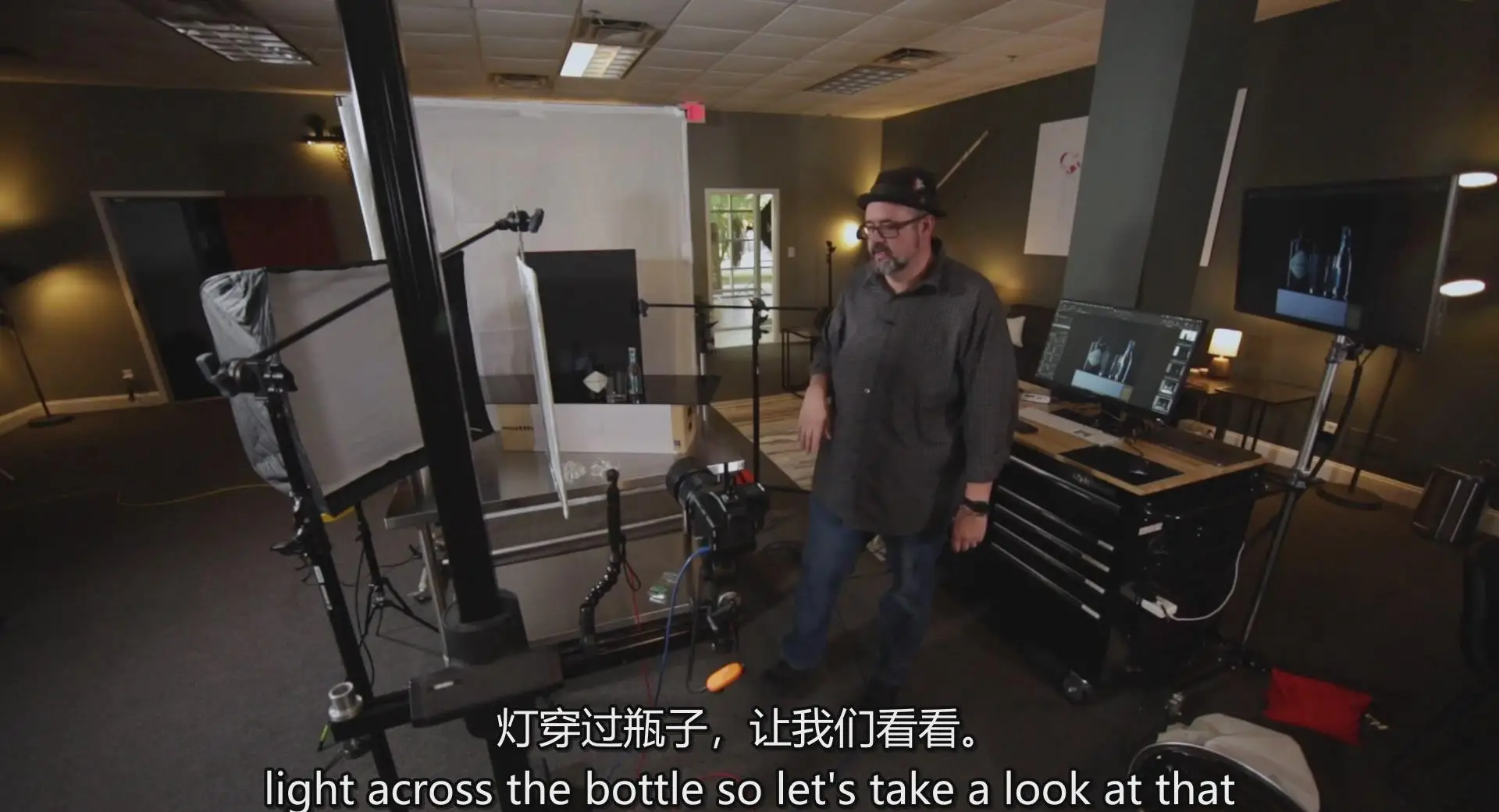 图片[7]-KelbyOne-Aaron Van饮料产品和飞溅摄影的布光教程-中英字幕