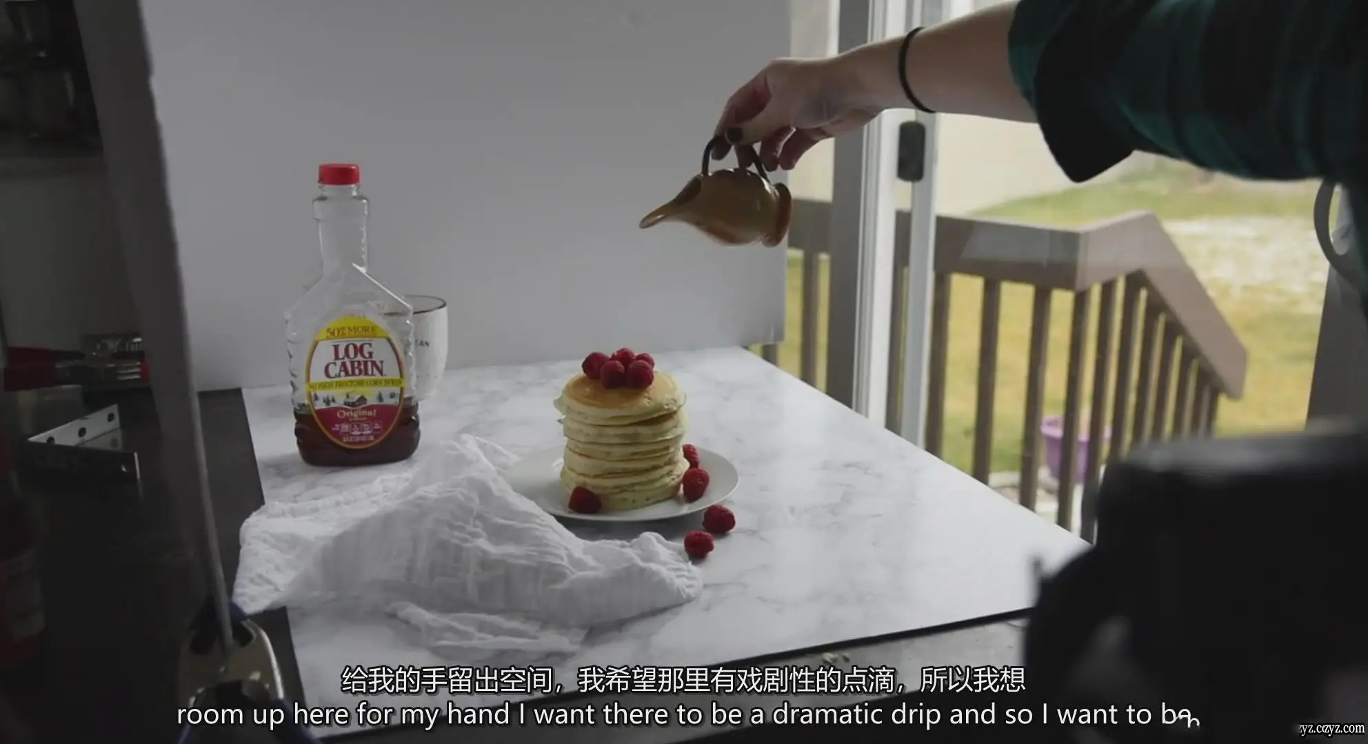 图片[8]-Tabitha Park 如何拍摄明亮通透的美食布光造型摄影教程-中英字幕-美夕摄影