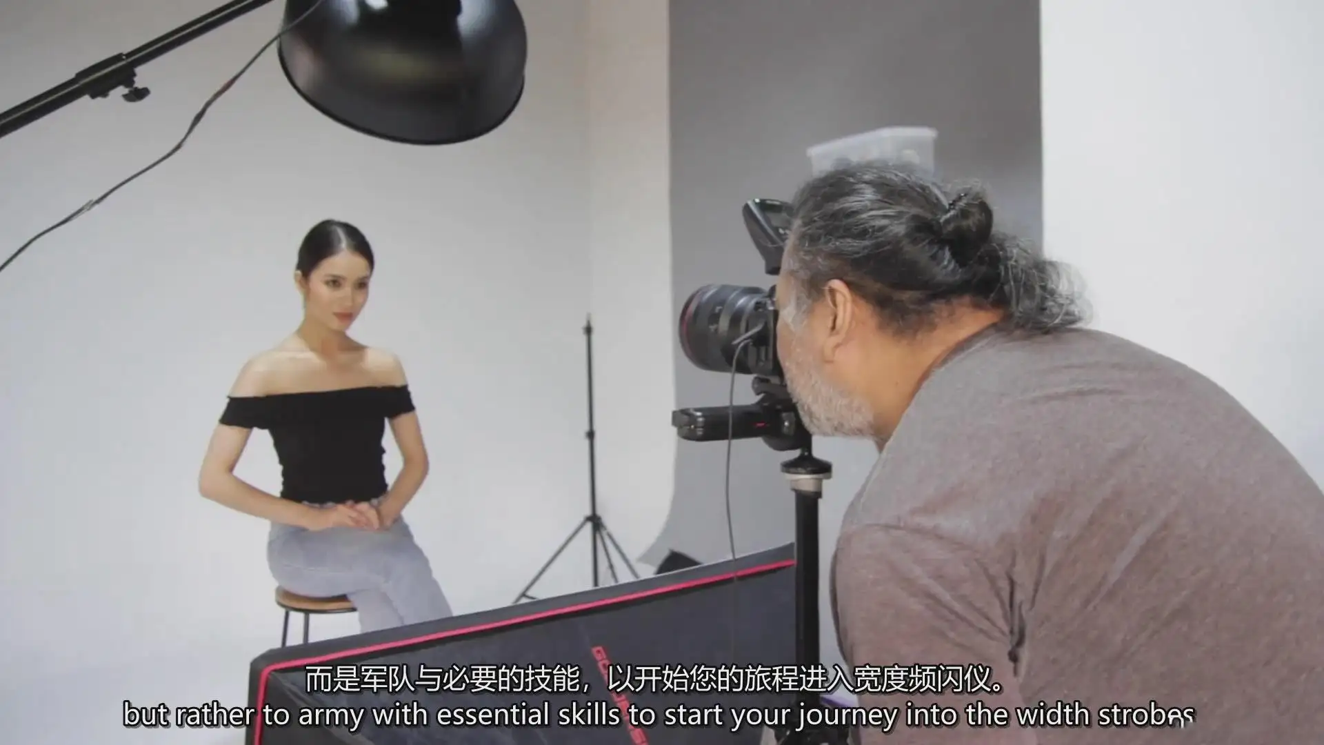 图片[8]-Albert Pedrosa人像摄影教程-摄影棚闪光灯布光完整教程-中英字幕-美夕摄影