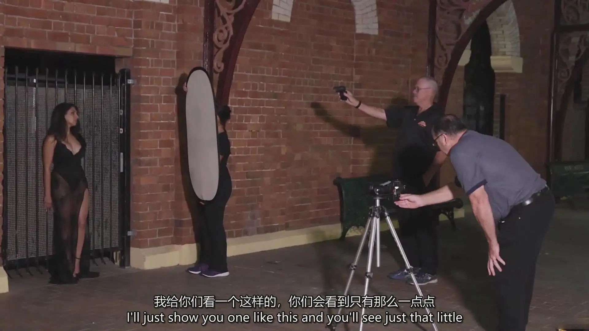 图片[8]-摄影师Warren Marshall夜景环境人像摄影布光完整教程-中英字幕-美夕摄影