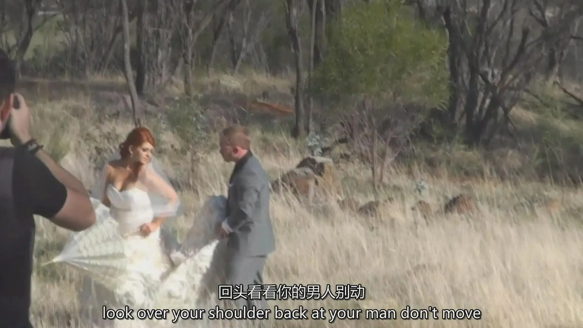 图片[9]-Jerry Ghionis - Jessica & Stuart 婚礼现场跟拍教程-独家精翻中英字幕-美夕摄影