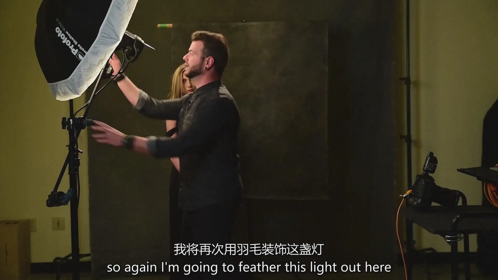 图片[22]-Fstoppers-Clay Cook时尚杂志人像摄影布光及后期完整教程-中英字幕