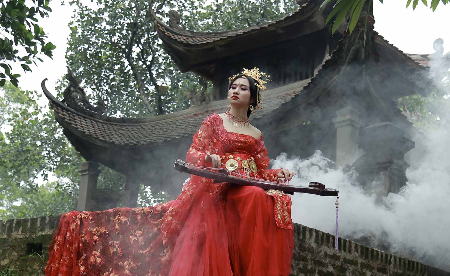 23张红色古筝唐裙华服美女RAW原图佳能6D CR2格式调色练习素材-美夕摄影