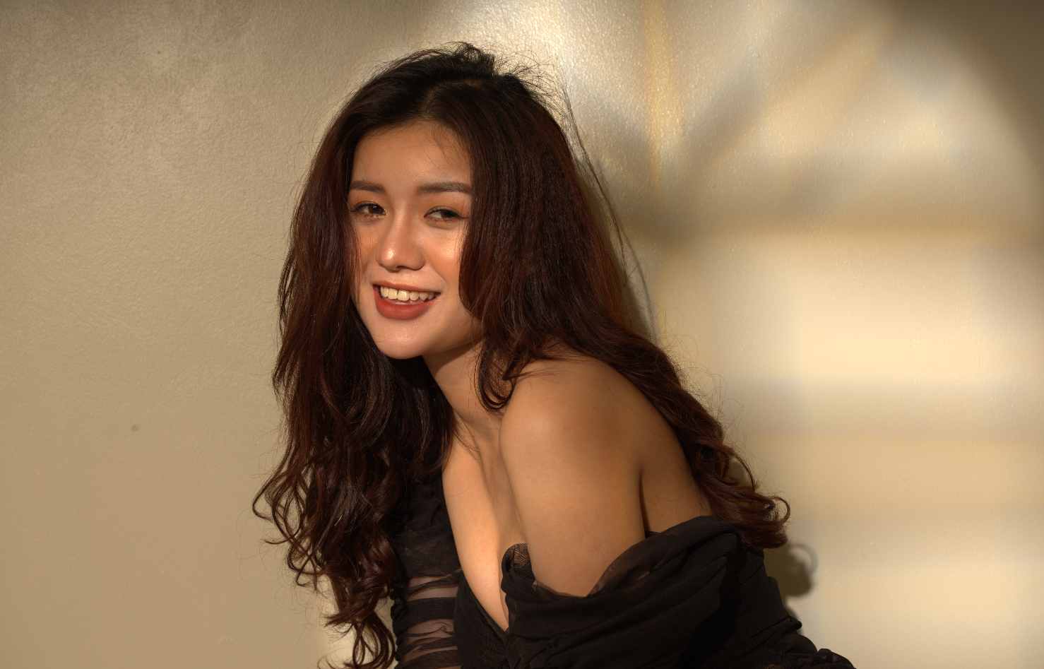 66张凝肤冻脂床上私拍美少女RAW原图富士CFX 50S RAF格式练习素材-美夕摄影