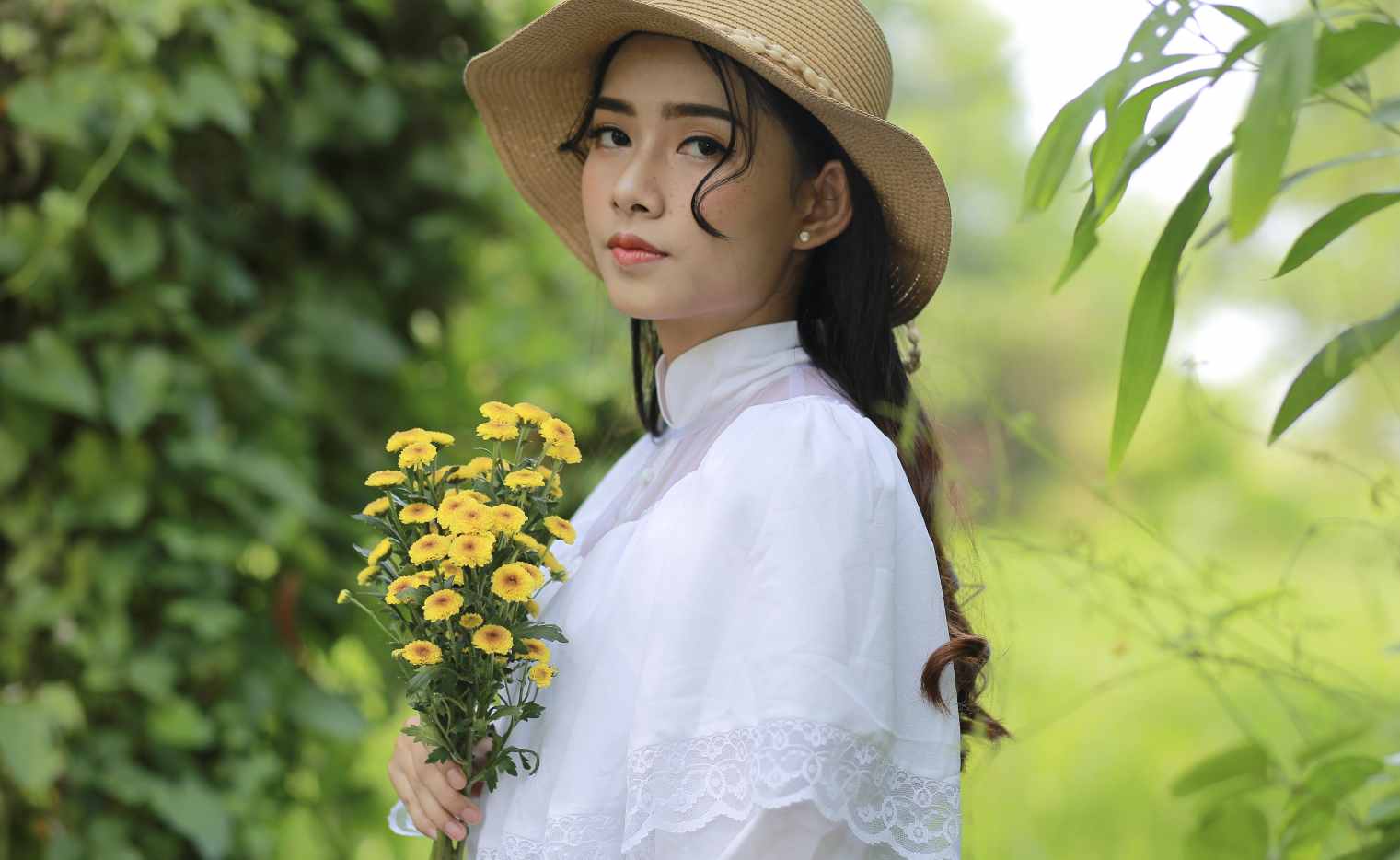 12张林中少女RAW原图CR2格式人像调色练习素材-美夕摄影