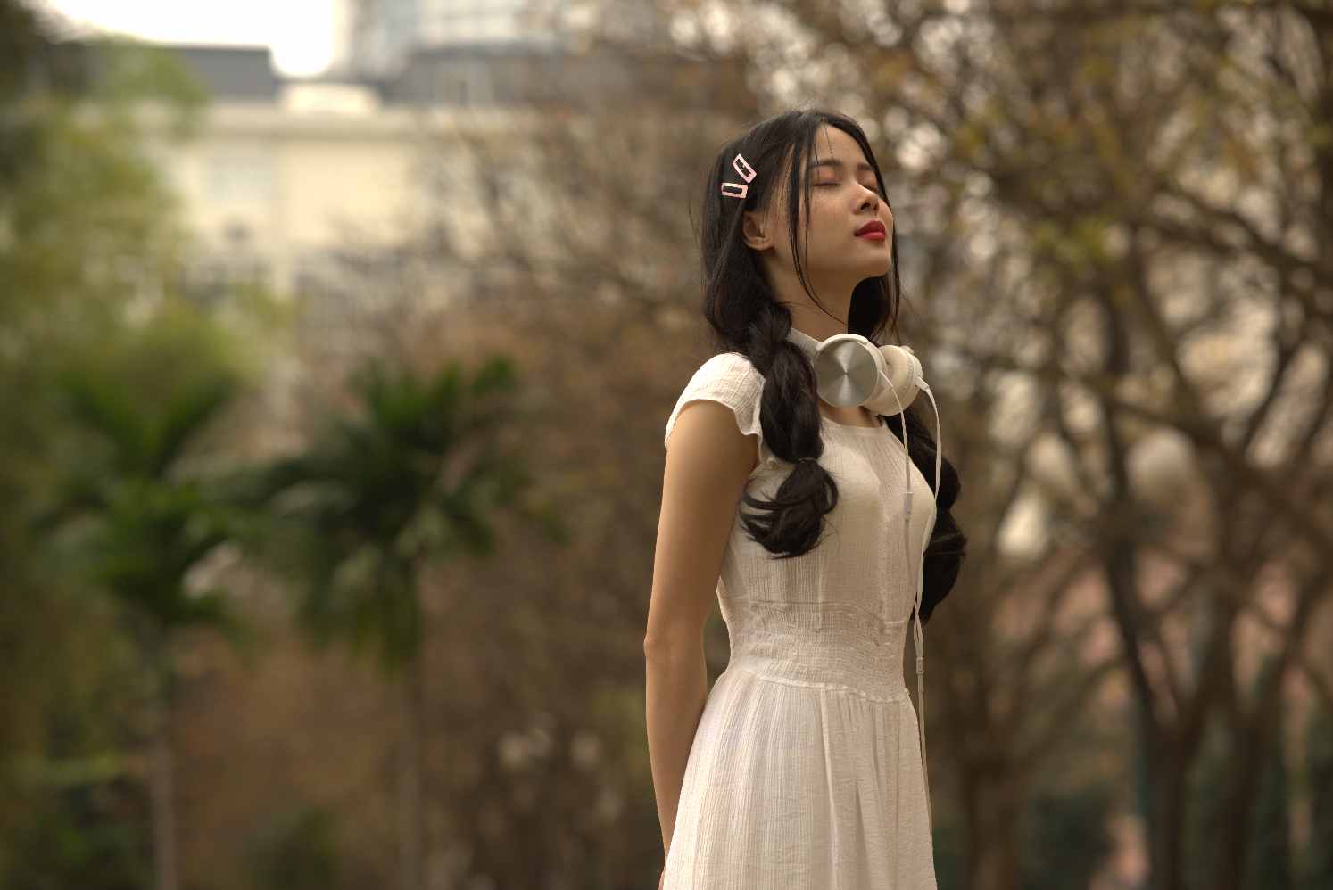 18张户外柔美风和日系少女人像RAW原图NEF格式人像调色练习素材-美夕摄影
