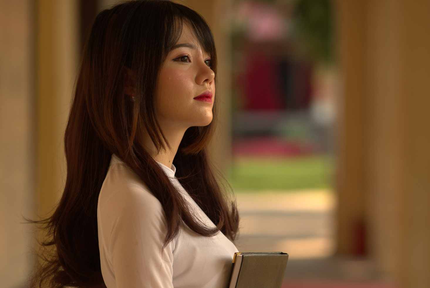 19张侧颜杀美RAW原图NEF格式人像调色练习素材-美夕摄影